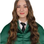 Doy clases particulares de ingles para aumentar mi experiencia y poder pagarme mis estudios